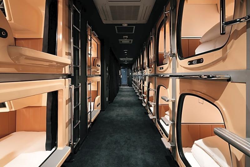 Spa&capsule Grandpark Kitasenju Capsulehotel